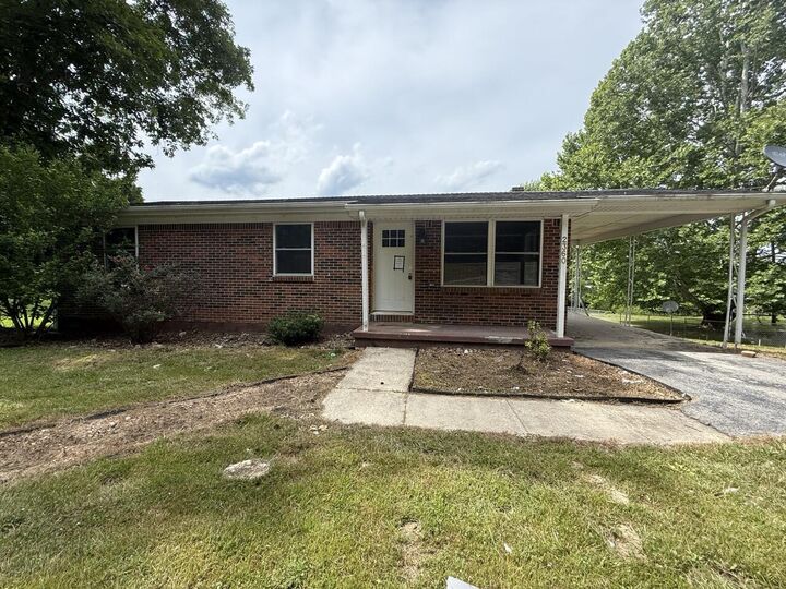 Property Photo: 2360 2360 Little Hardwicks Creek Rd Road KY 40312