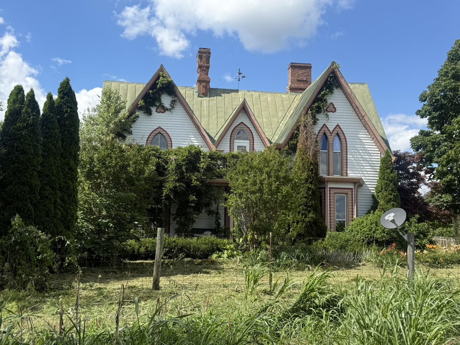 Property Photo: 5253 Raymond Road KY 41055
