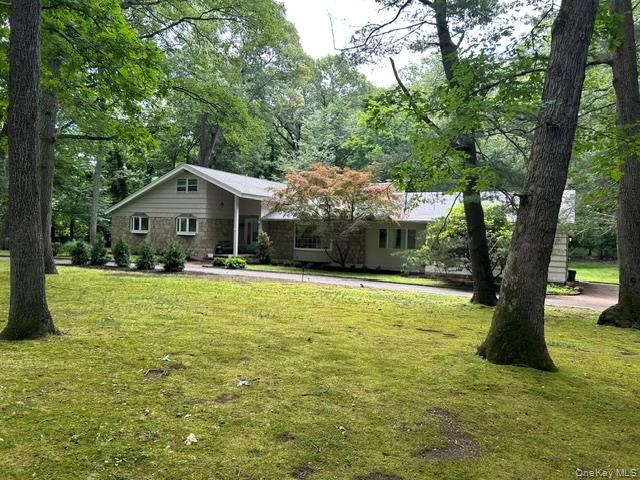 Property Photo:  3 Fox Lane  NY 11560 