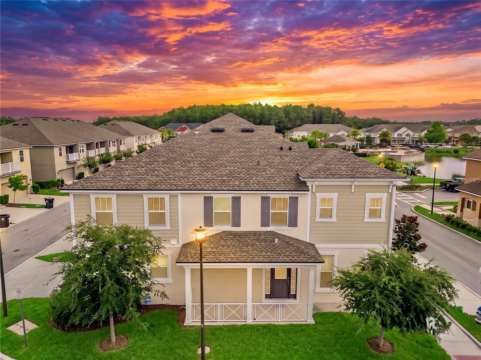 Property Photo:  9586 Poplar Ridge Avenue  FL 32832 