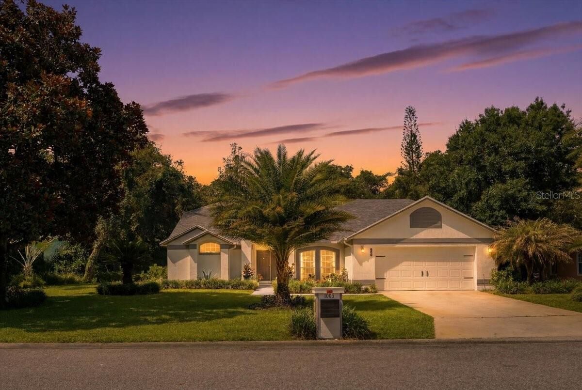 Property Photo:  1003 Old Cutler Road  FL 33898 