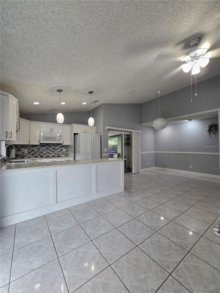 Property Photo: 5401 Hopedale Drive FL 33624