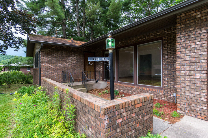 Property Photo:  1578 Young Dr E  WI 54650 