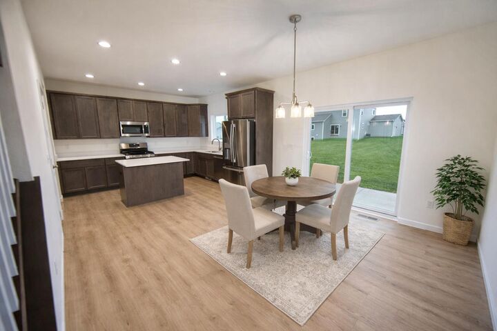 Property Photo: 2009 Savannah Dr WI 53024