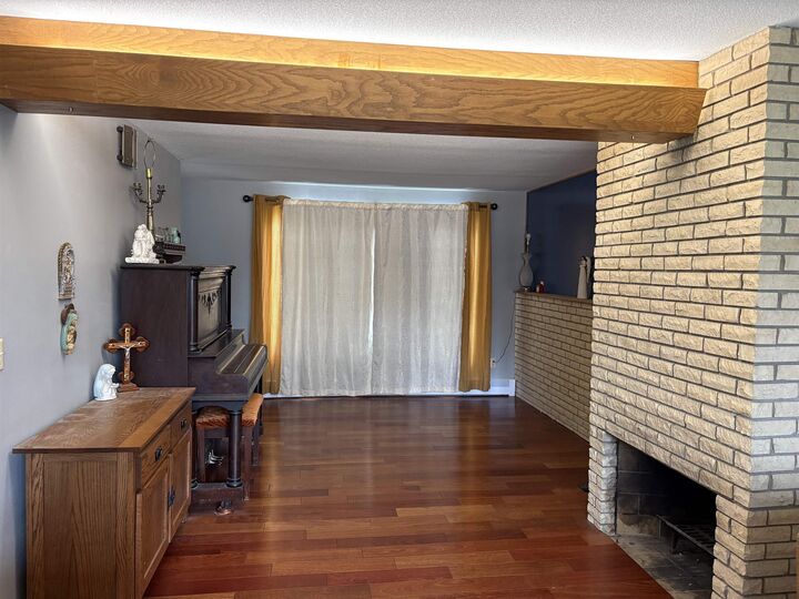 Property Photo:  1813 10th St SW  ND 58701 