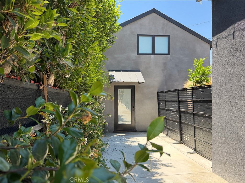 Property Photo:  2536 Mayfield 1/2  CA 91020 