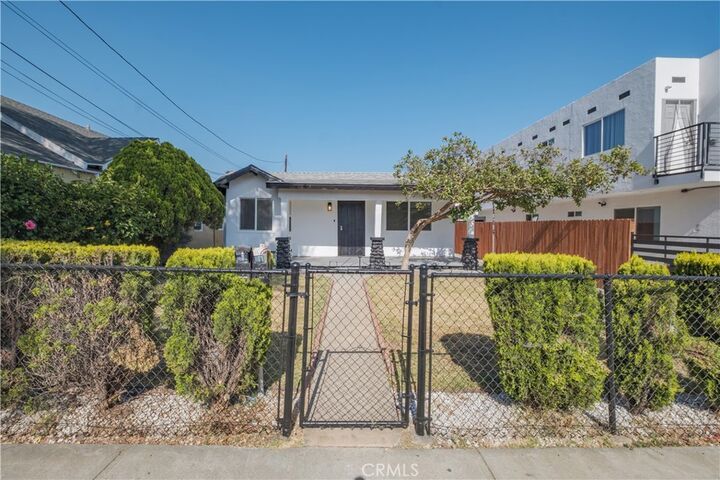Property Photo:  1008 S Herbert Ave  CA 90023 