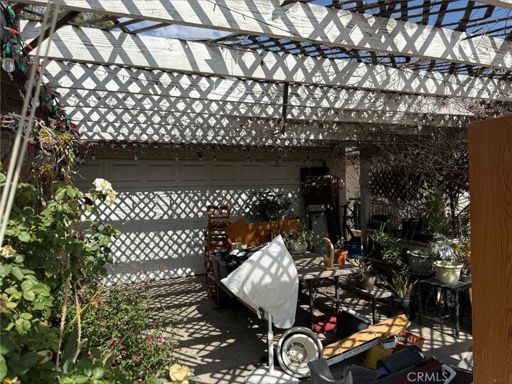 Property Photo:  940 Marlyce  CA 92543 