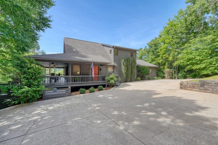 Property Photo:  237 Flat Rock Ridge Road  GA 30512 