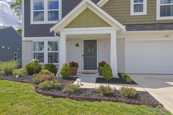 Property Photo:  1327 Meadowcrest Circle  KY 41051 