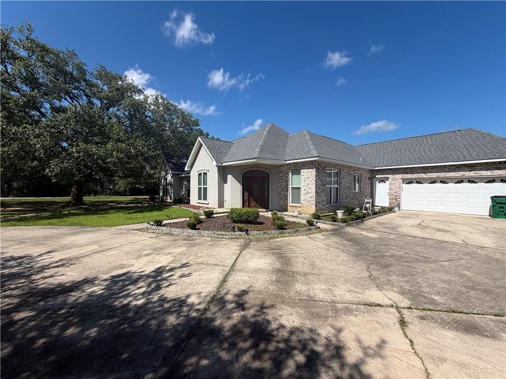Property Photo:  39348 McKendall Drive  LA 70461 
