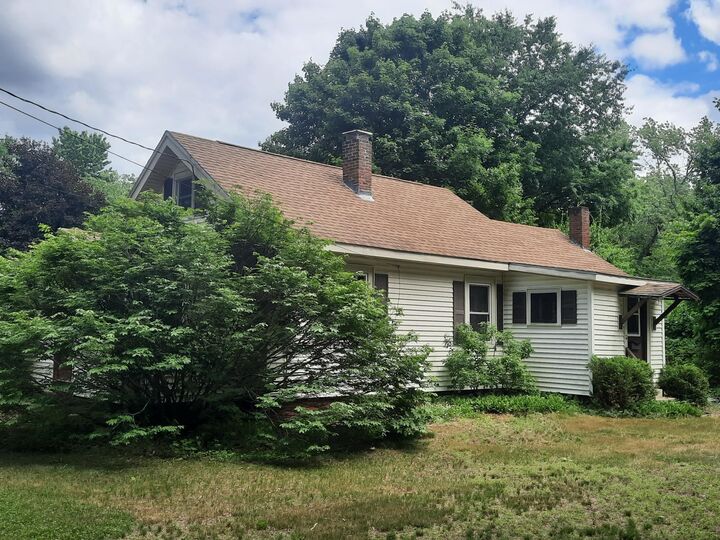 Property Photo:  33 Noyes Street  NH 03301 