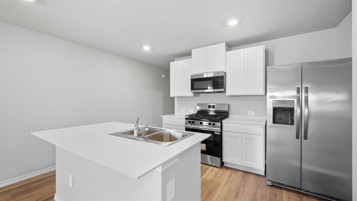 Property Photo:  128 Mach Way  TX 76067 