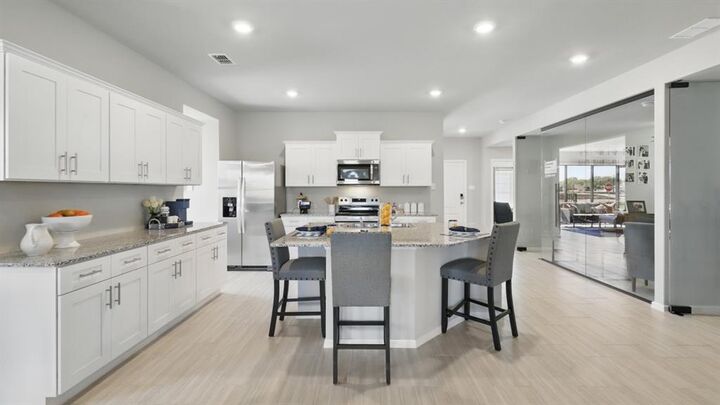 Property Photo: 2901 Hornbill Street TX 76205