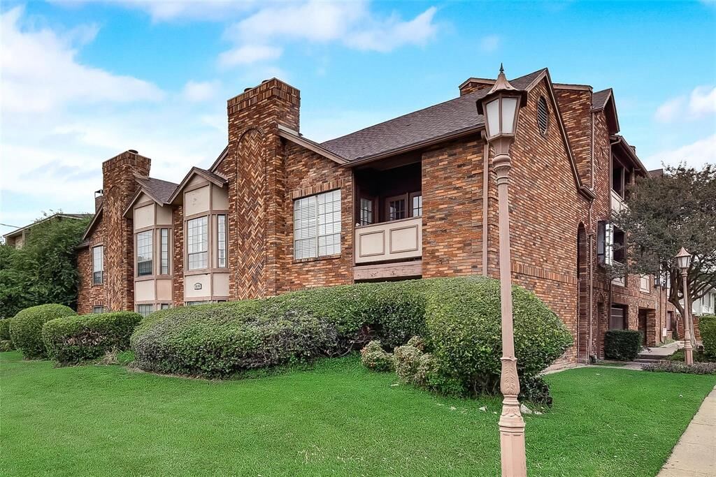 Property Photo: 3434 Daniel Avenue G TX 75205
