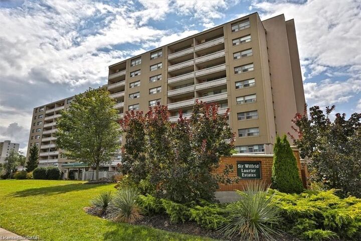 Property Photo: 15 Albright Road 306 ON L8K 5J2