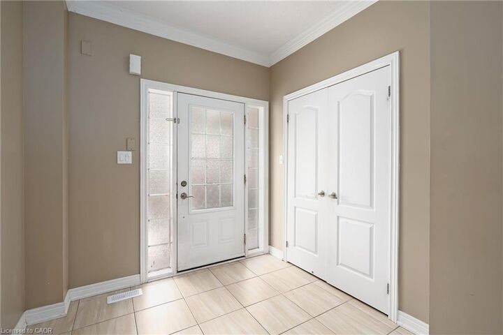 Property Photo:  2131 Fiddlers Way  ON L6M 0M5 
