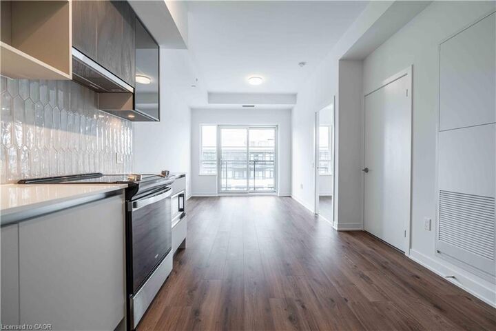 Property Photo: 395 Dundas Street Ph21 ON L6M 4M2