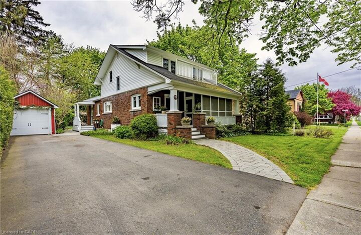Property Photo: 72 Crescent Boulevard ON N3Y 2K8