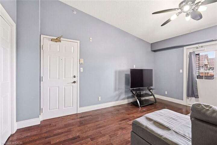 Property Photo:  4005 Kilmer Drive 406  ON L7M 4M2 