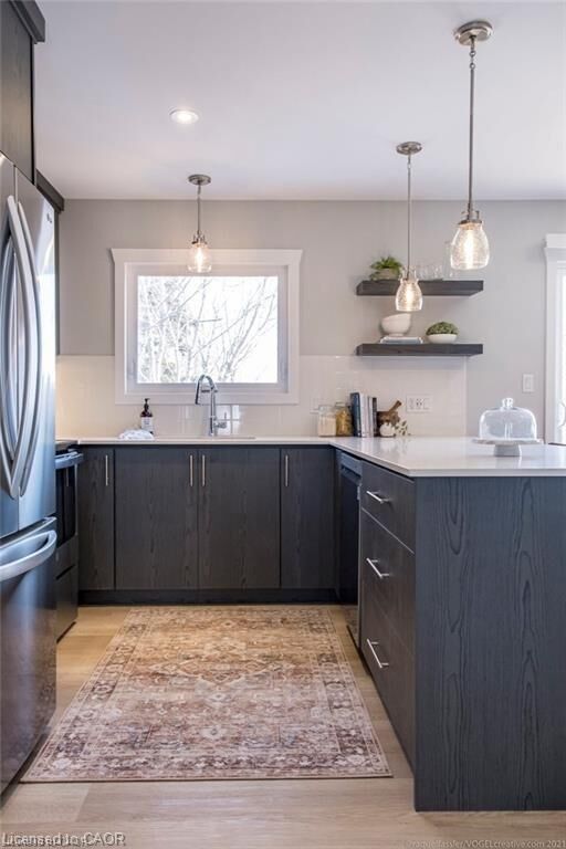 Property Photo:  225 East 24th Street B  ON L8V 2Y5 