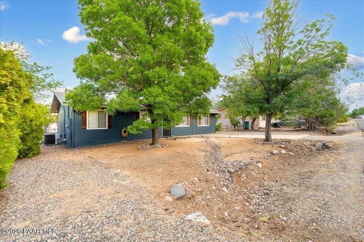 Property Photo:  3461 N Tower Road  AZ 86314 