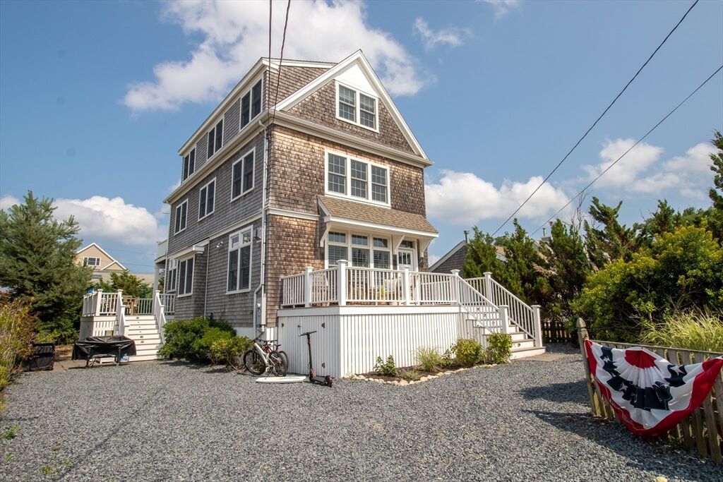 Property Photo:  117 River St  MA 02066 