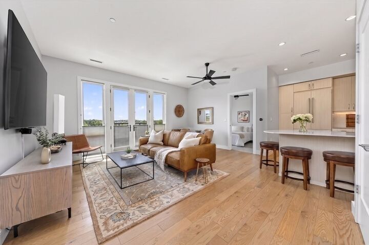 Property Photo: 10 Shipyard Drive 314 MA 02043