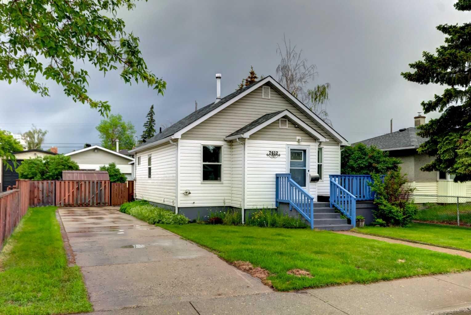 Property Photo:  7412 22 Street SE  AB T2C 0W6 