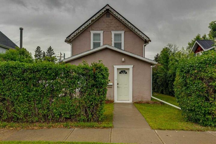 4515 50 Avenue — photo 1