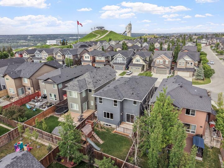 Property Photo: 144 Cougar Ridge Manor SW AB T3H 0V4