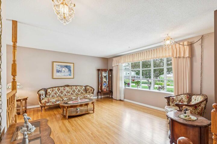 Property Photo: 5036 Vallance Crescent NW AB T3A 0T6