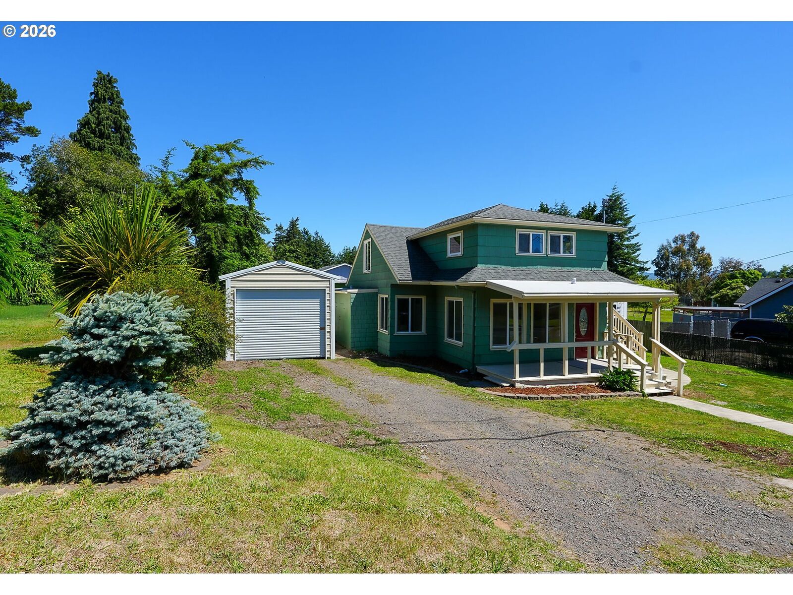 Property Photo:  2172 17th St  OR 97459 