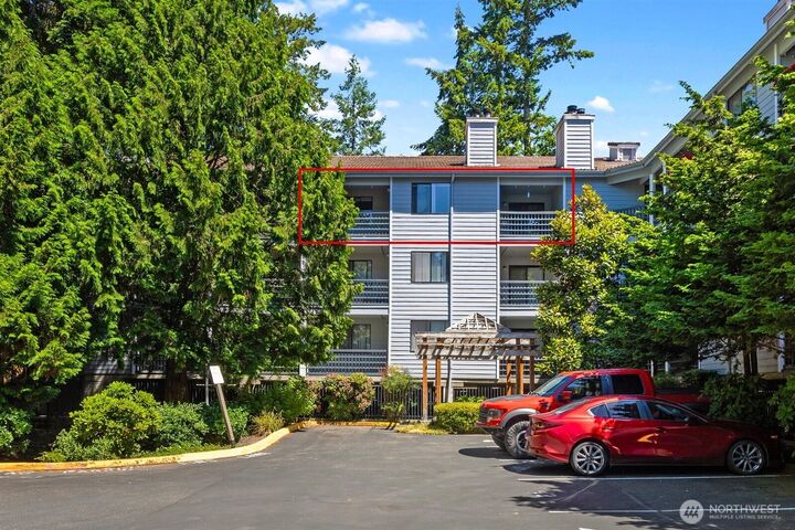 Property Photo:  710 N 160th Street B307  WA 98133 