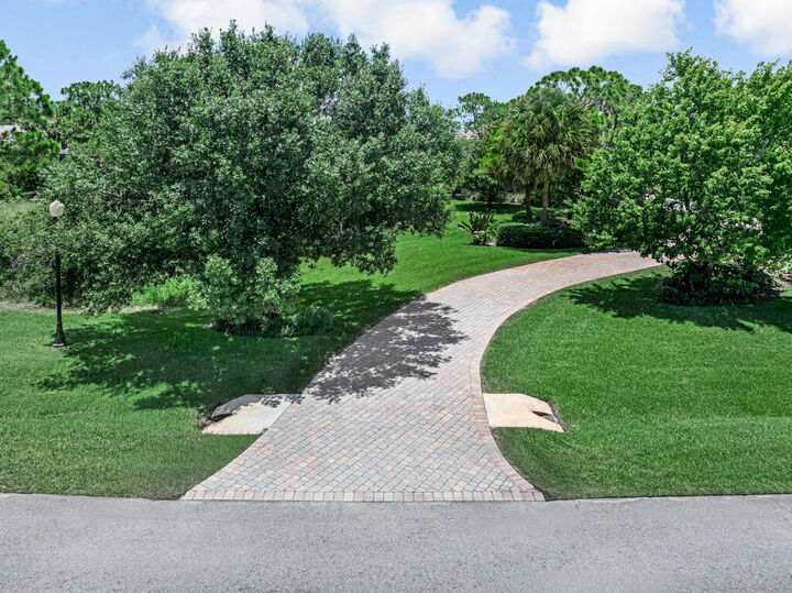Property Photo:  4393 SW Rivers End Way  FL 34990 