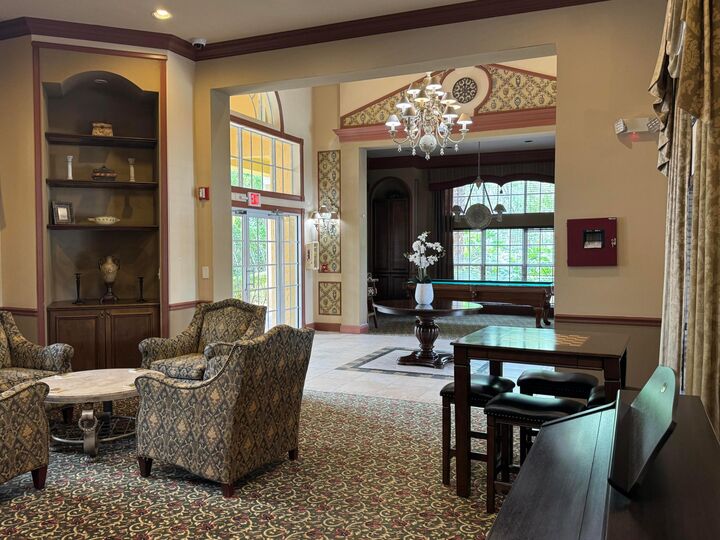 Property Photo: 700 Scotia Drive 103 FL 33462