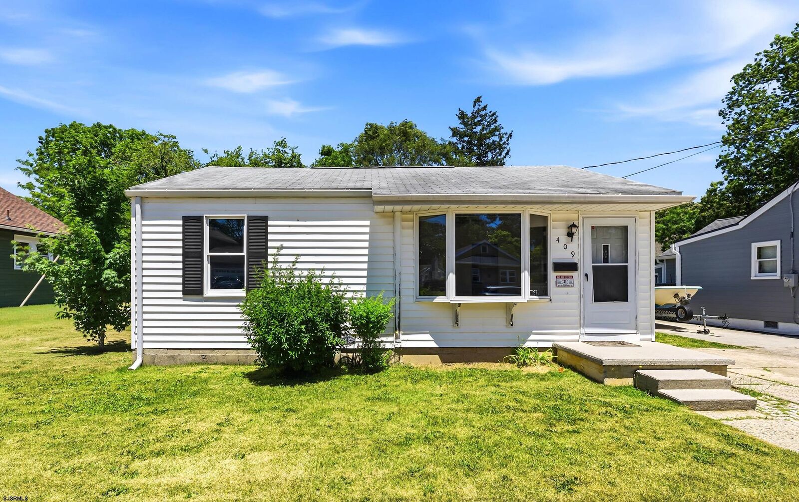 Property Photo: 409 Jackson Ave. NJ 08225