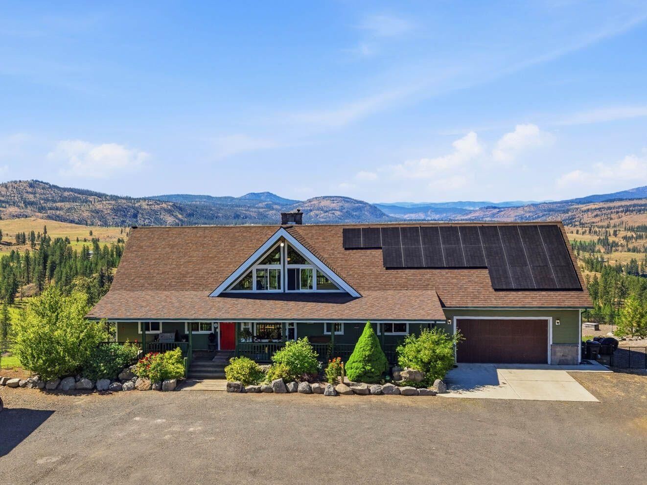 Property Photo:  41031 Pineridge Dr E  WA 99122 