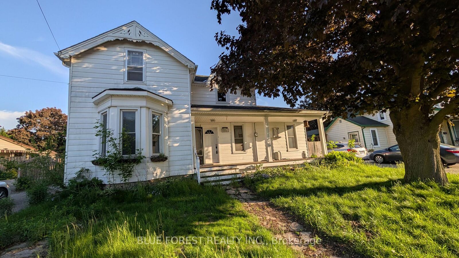 Property Photo: 662 Frances Street ON N4S 2A1