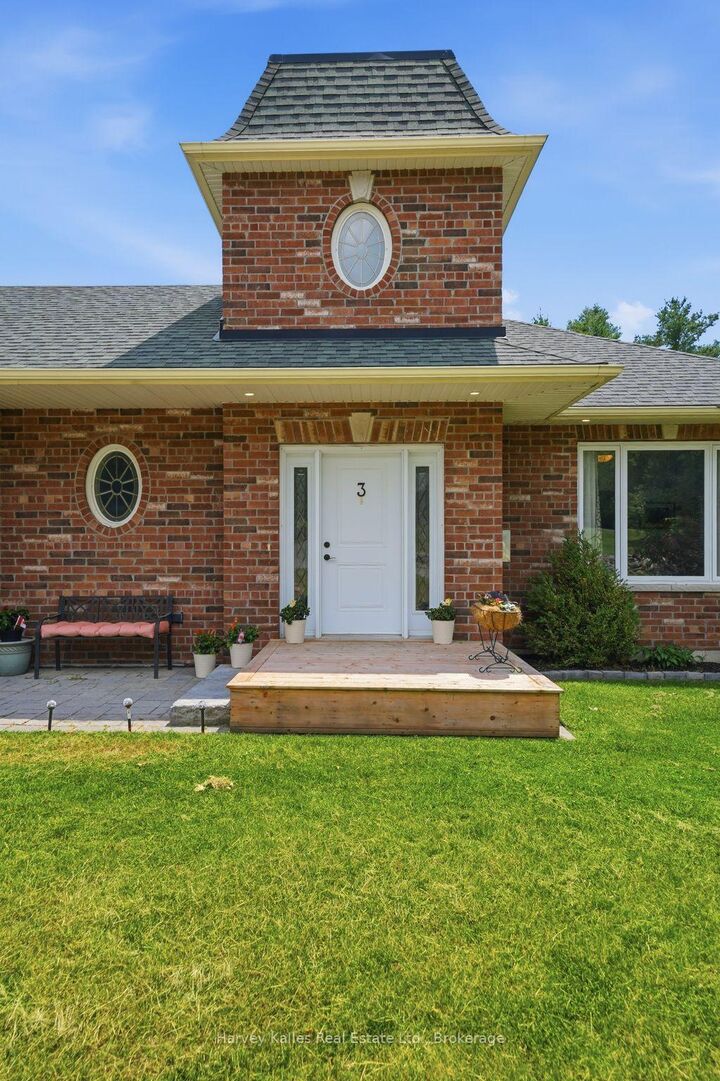 Property Photo:  3 Cardinal Court  ON K8V 5P6 