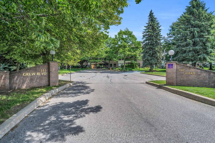 Property Photo: 111 Grew Boulevard 210 ON L0E 1L0