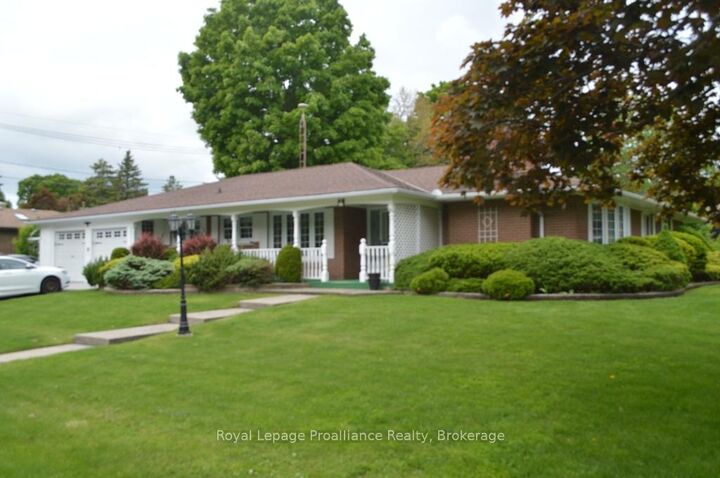 9 Parkview Heights — photo 1