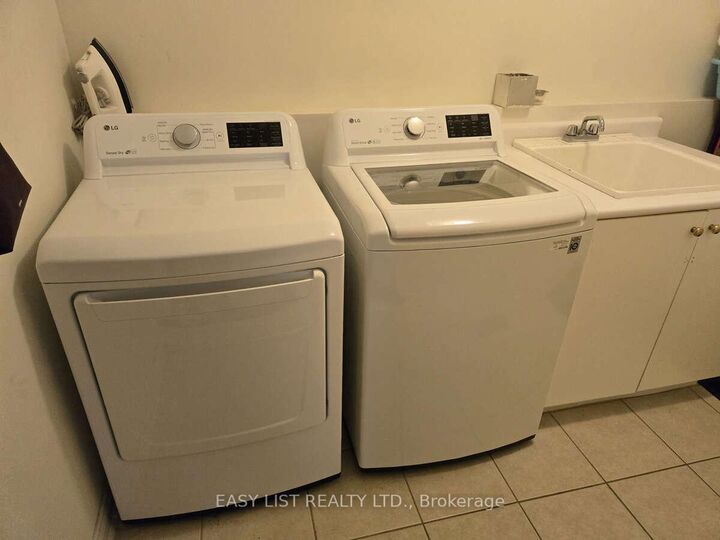 Property Photo: 171 Stonebriar Drive ON L6A 2N1
