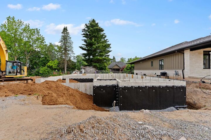 23 Accursi Crescent — photo 1