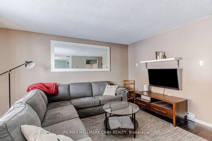22 Meadow Lane 8 — photo 1