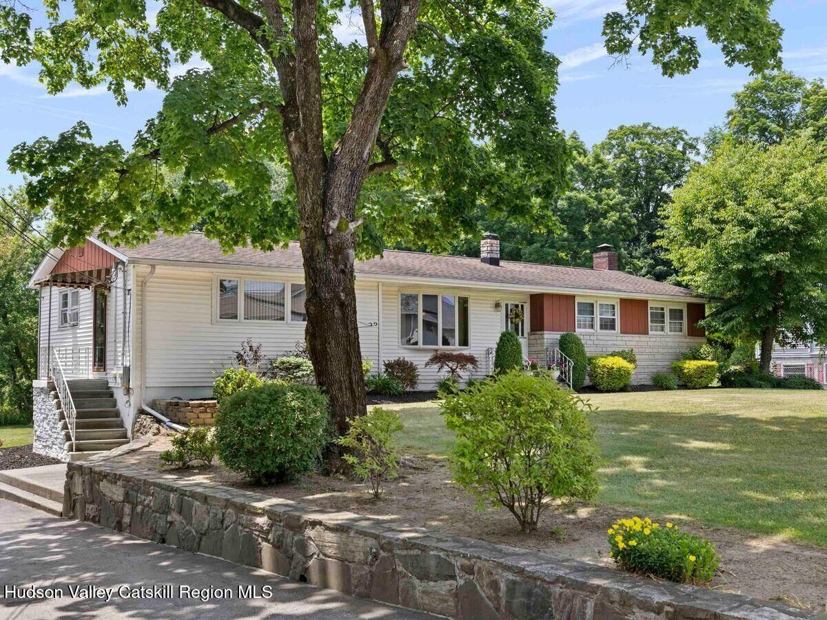 Property Photo:  105 S Chapel Hill  NY 12528 