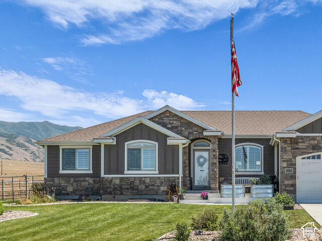 Property Photo:  1644 E Arrowhead Ln  UT 84074 
