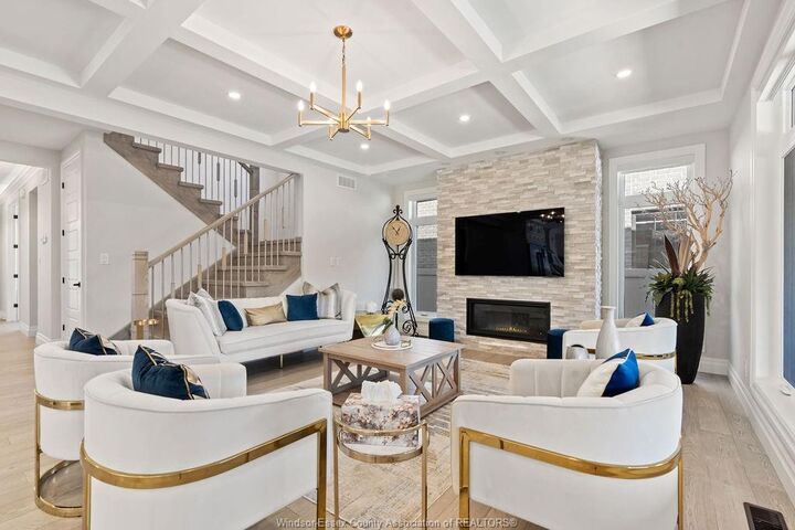 Property Photo: 258 Xavier Circle ON N8N 0J3