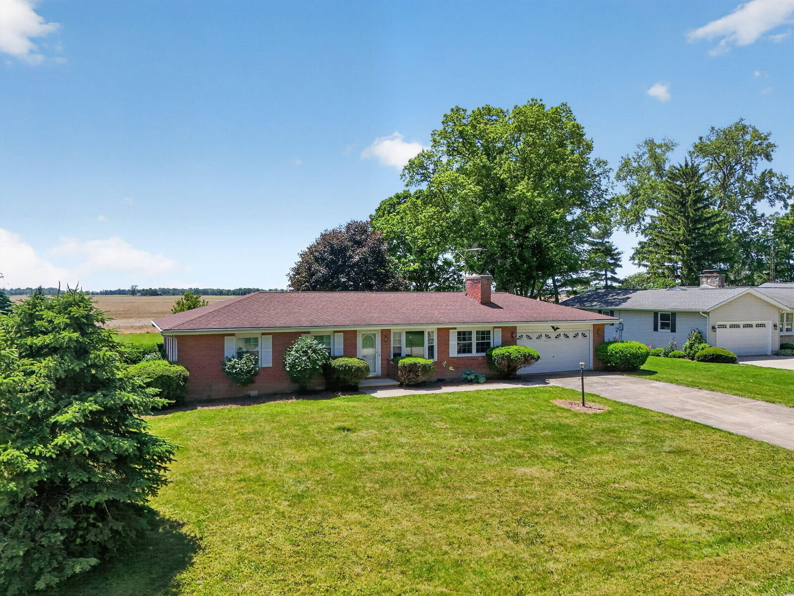 Property Photo:  10669 Betty Lane  OH 43344 