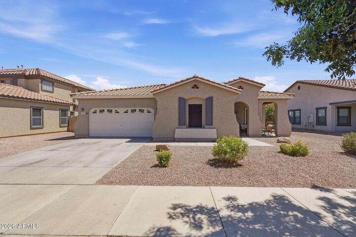 Property Photo:  19753 E Reins Road  AZ 85142 